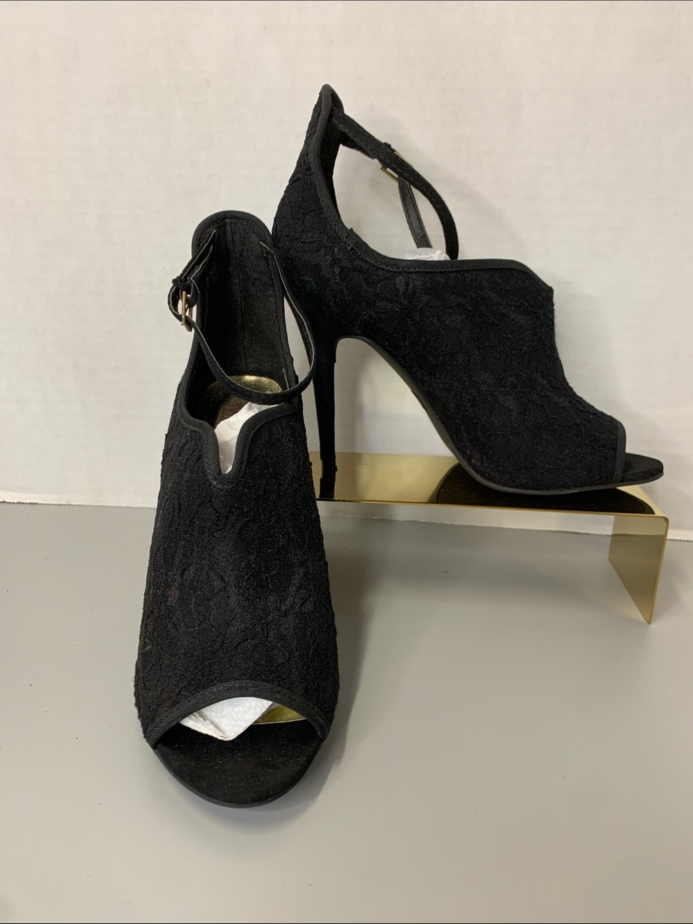 Mix No. 6 Black Lace Peep-Toe Ankle Strap Stiletto Heels Size 8